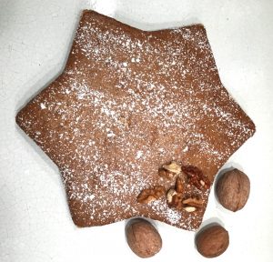 dolce alle noci con noci sgusciate