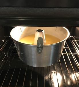 torta al latte caldo in forno