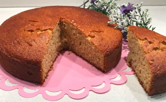 dolce alla crusca e yogurt con lavanda