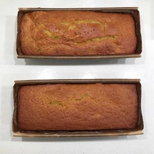 plumcake al pistacchio fuori dal forno
