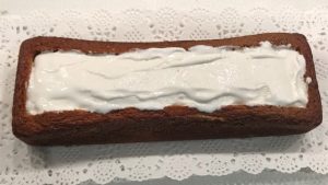 tronchetto all'ananas con gelato