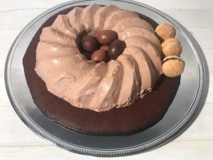 mousse al cioccolato con biscotto croccante